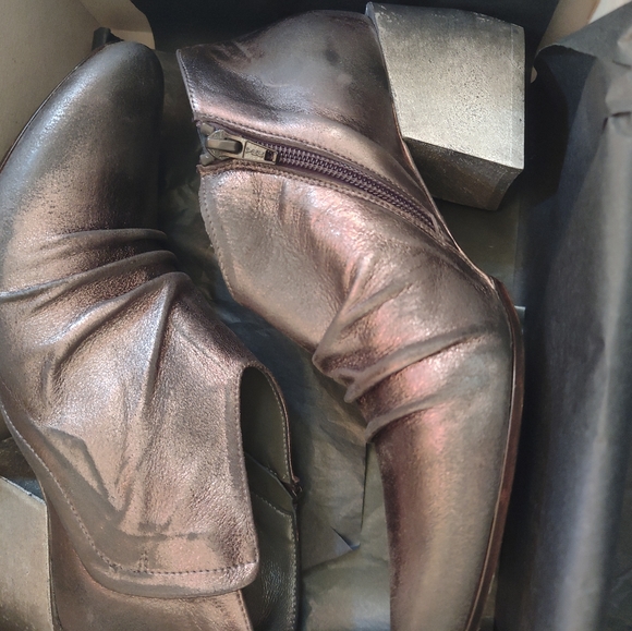 IXOS leather booties (Women's EUR 37 / US 6.5) * Brand New* - Picture 5 of 9